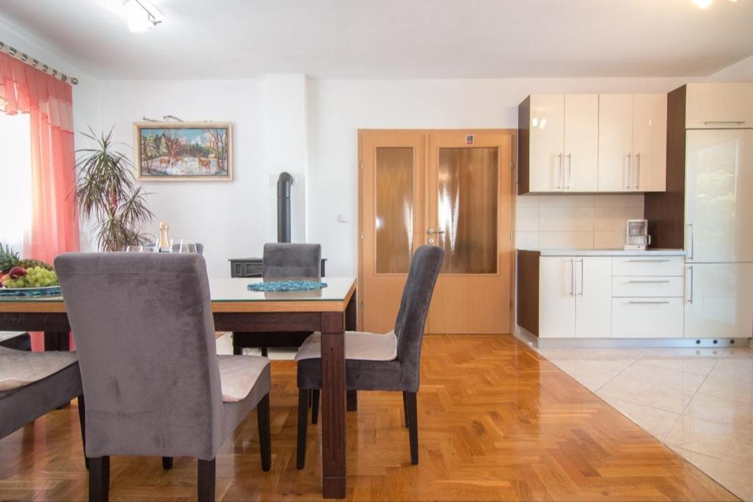 Apartment Antonella Fasana Fažana エクステリア 写真